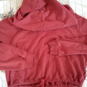 Cropped hoodie